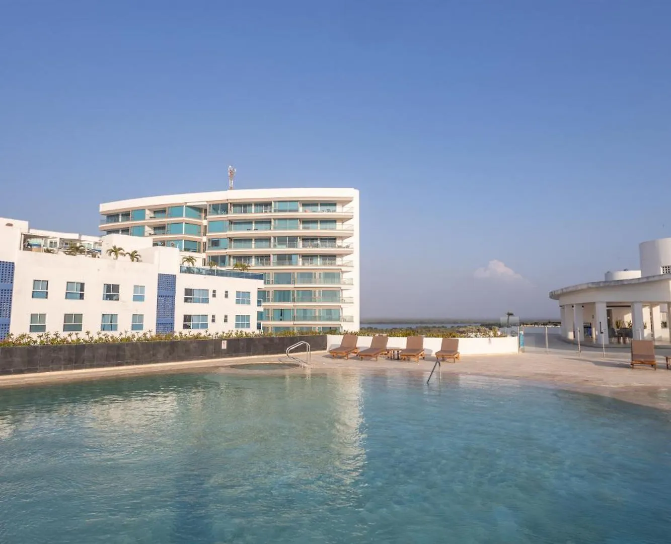 Ferienwohnung Luxury 3Br Apto. Salida A Playa Piscina Jacuzzi Cartagena