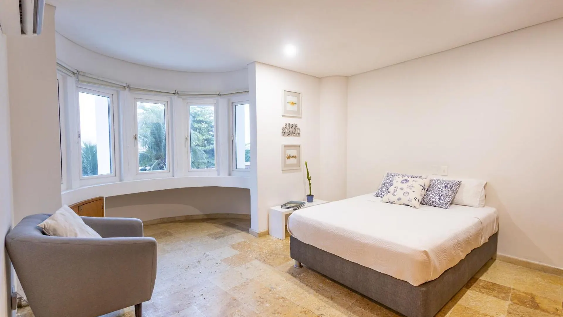Apartment Ferienwohnung Luxury 3Br Apto. Salida A Playa Piscina Jacuzzi Cartagena