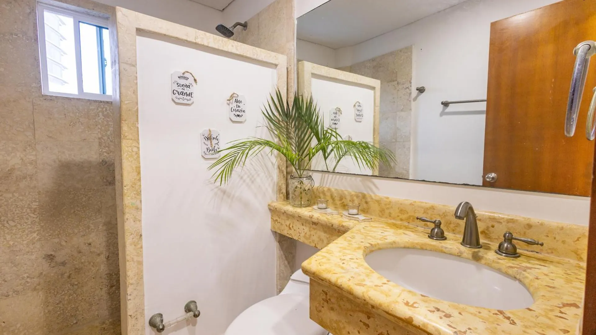 Ferienwohnung Luxury 3Br Apto. Salida A Playa Piscina Jacuzzi Cartagena
