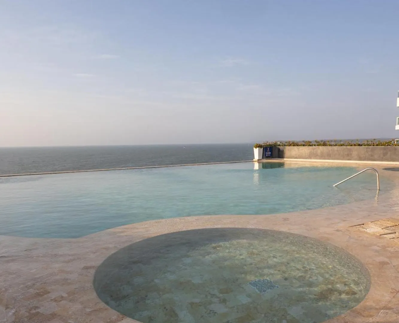Luxury 3Br Apto. Salida A Playa Piscina Jacuzzi Apartment Cartagena